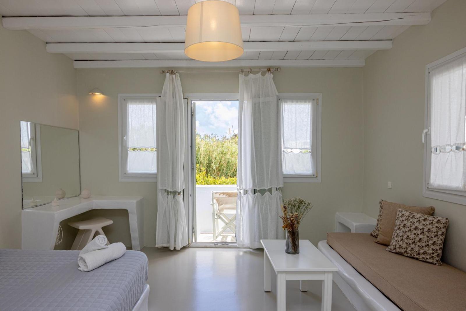 Soulmate'S Suites Tinos กิโอเนีย ภายนอก รูปภาพ
