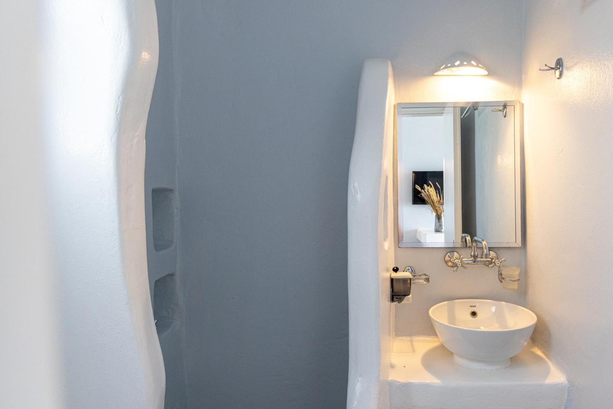 Soulmate'S Suites Tinos กิโอเนีย ภายนอก รูปภาพ