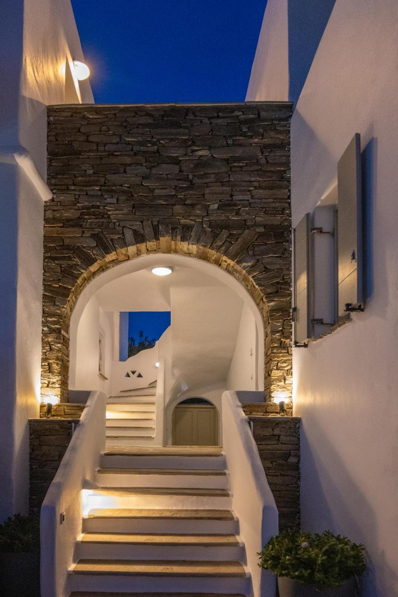 Soulmate'S Suites Tinos กิโอเนีย ภายนอก รูปภาพ