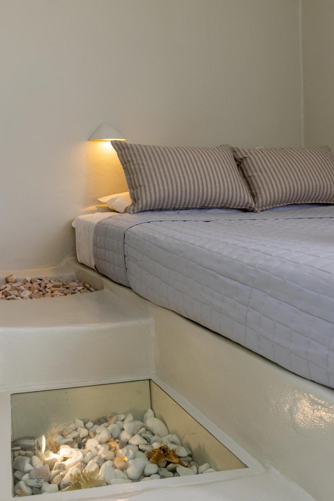 Soulmate'S Suites Tinos กิโอเนีย ภายนอก รูปภาพ
